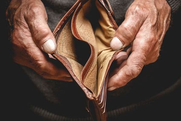 Борги та виконавче провадження